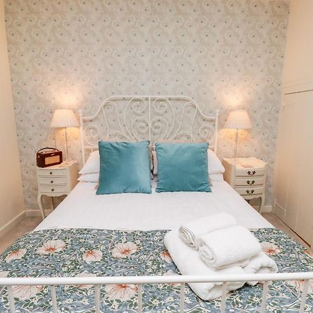 Beals Yard Villa อัล์นวิก ภายนอก รูปภาพ