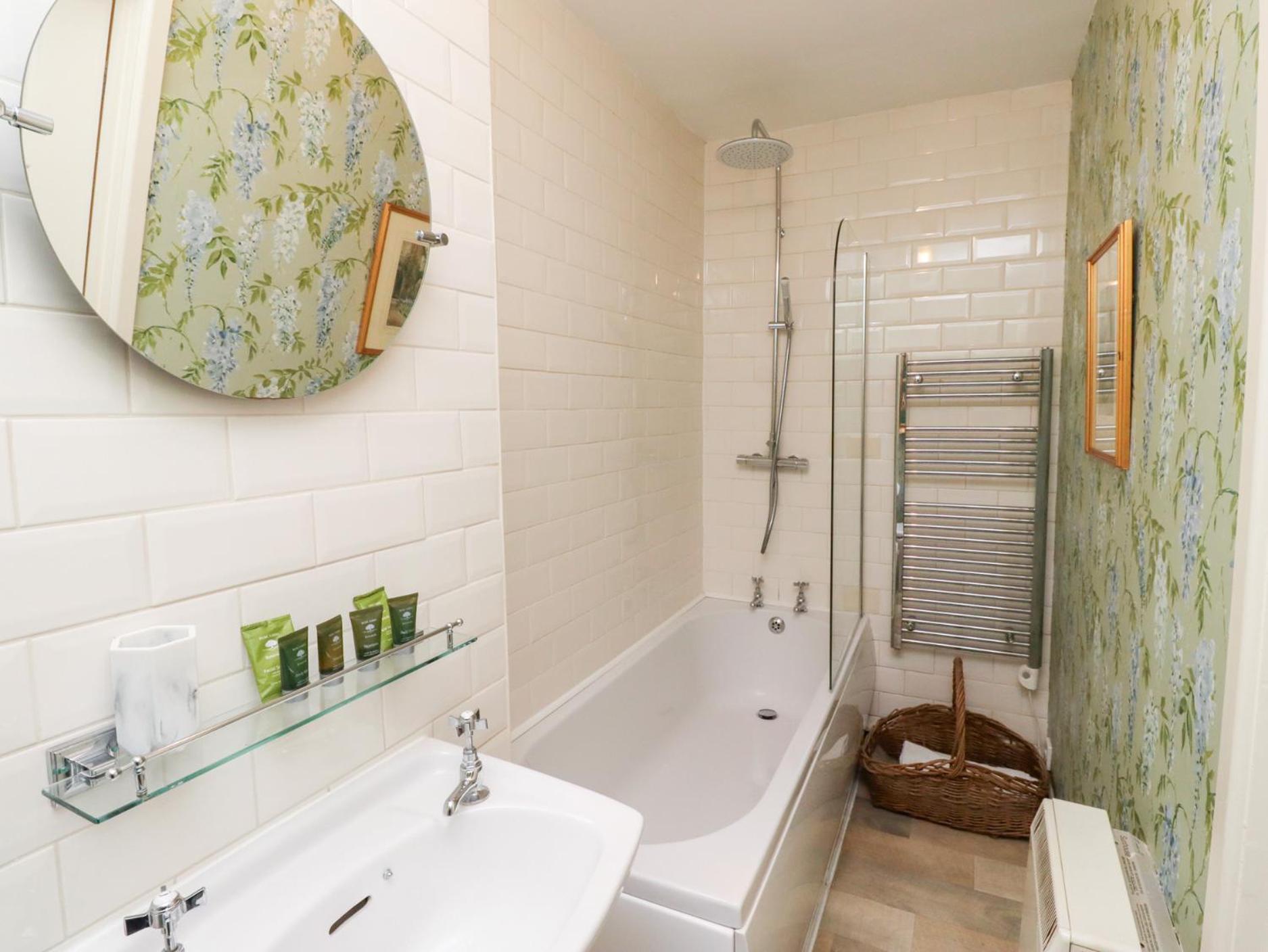Beals Yard Villa อัล์นวิก ภายนอก รูปภาพ